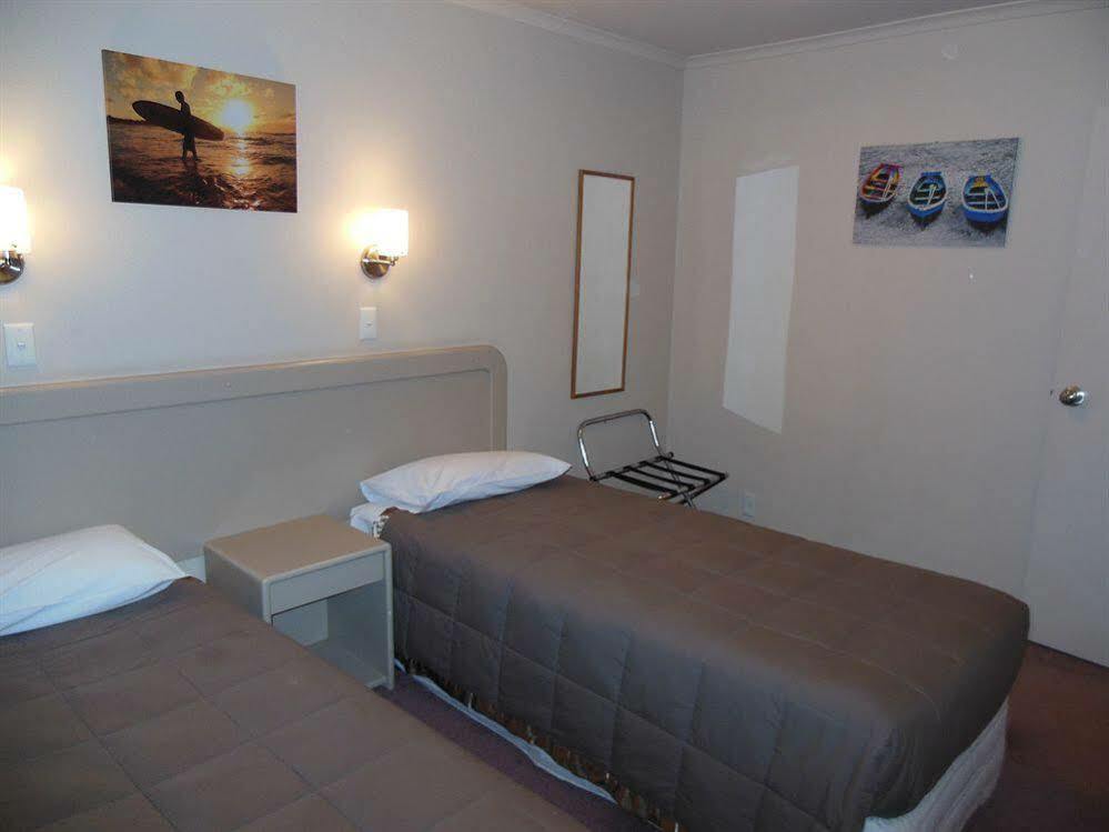 Asure Camelot Arms Motor Lodge Оукланд Екстериор снимка